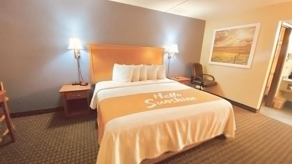 Days Inn By Wyndham Salina South Zewnętrze zdjęcie