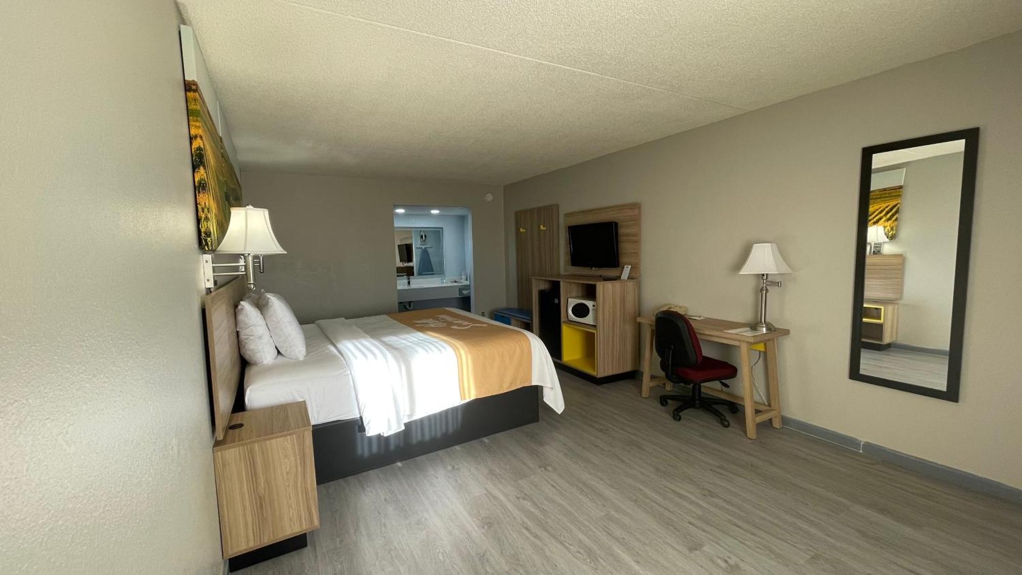 Days Inn By Wyndham Salina South Zewnętrze zdjęcie
