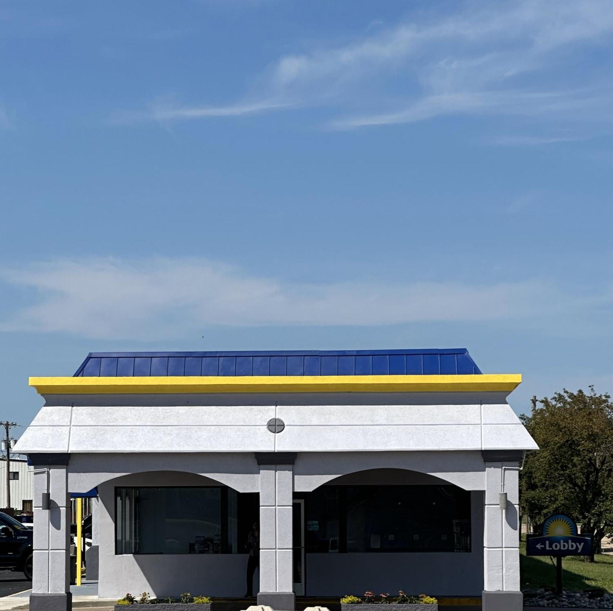 Days Inn By Wyndham Salina South Zewnętrze zdjęcie